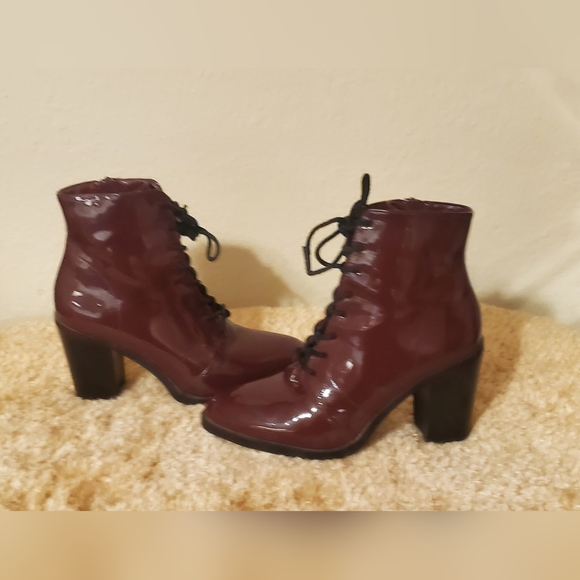 Forever 21 Burgundy Patent Leather Boots size 7 womens. - Picture 1 of 8